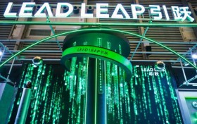 原子埃尔携新品「引跃」亮相AWE2026：以AI戒指重构智能穿戴新范式