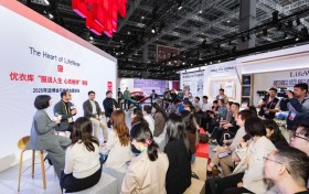 优衣库六展进博举办可持续发展论坛，以服装之力回馈社会